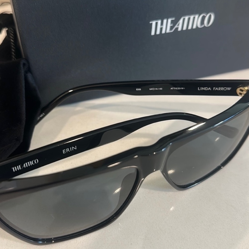 Erin: The Attico-Linda Farrow shades. For sale Glasses Only w.o. Box - Picture 3 of 3